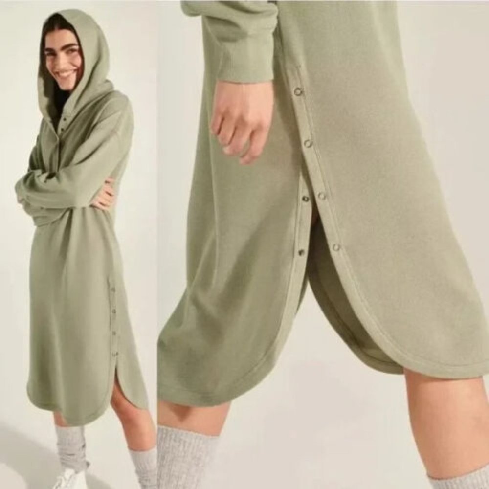 NWT Halle Berry x Sweaty Betty Hera Waffle Hooded Dress Size Medium H13706 - Picture 9 of 12